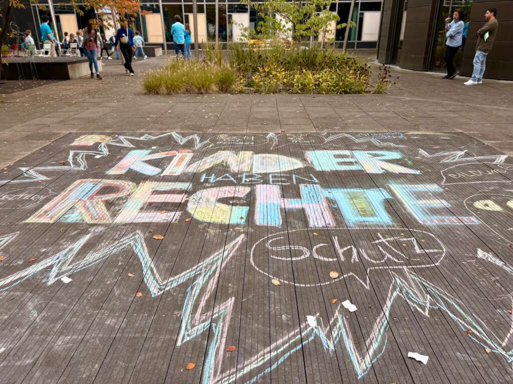 Kreidebild von den Kindern