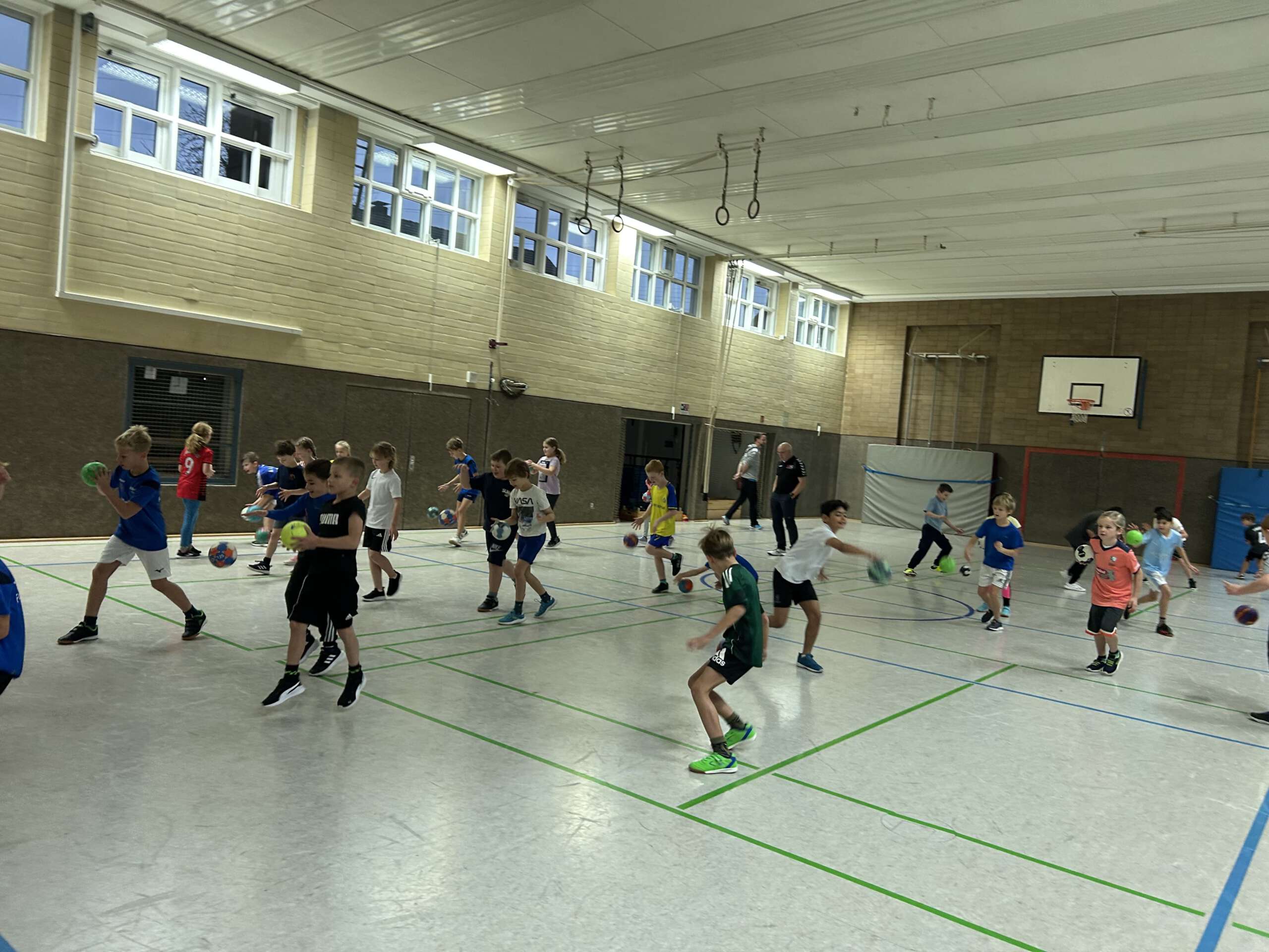 Handball Dribbelübungen